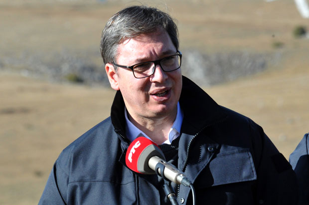 Вучић: Војска ће бити све снажнија и опремљенија; Одбијен захтев Приштине да преузме од Србије електромрежу