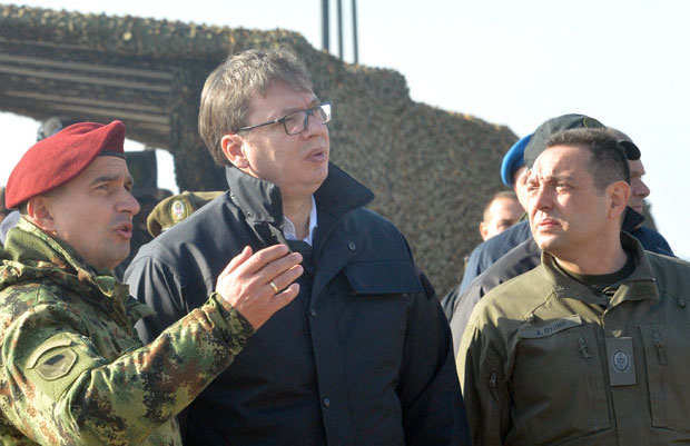 Вучић:У региону нико раван Војсци Србије, имамо доста новитета