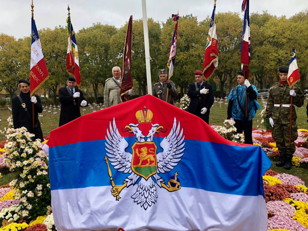 И НЕБО ПЛАКАЛО ЗА СОЛУНЦИМА: Помен нашим славним ратницима на војничком гробљу у Тијеу