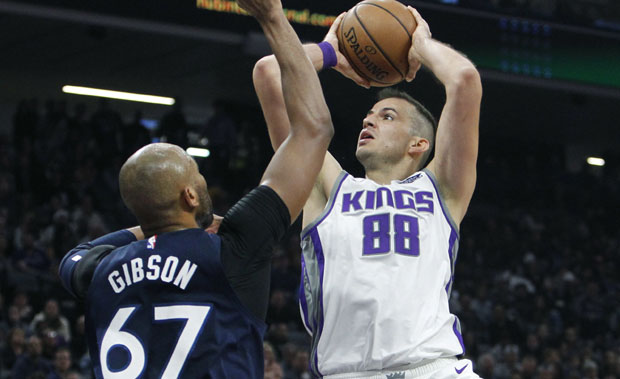 СРБИ У НБА: Мелоун брани Јокића, Јегер хвали Бјелицу