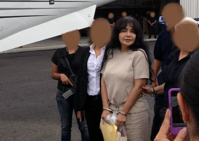 ПРЕЛЕПА И СМРТОНОСНА НАРКО-ШЕФИЦА: Трговала је тонама дроге, убијали су јој најмилије, а на забавама би јој позавидео и Ескобар