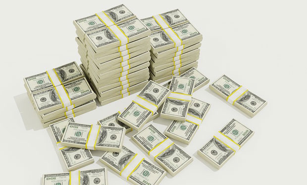 РЕЗУЛТАТИ ВЕЋ НА ВИДЕЛУ: Русија смањила улогу долара у својој економији
