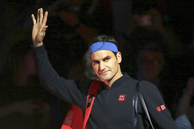 СМЕТАЛА МУ И ПОДЛОГА: Федерер тешко поднео пораз од Нишикорија, са Тимом под императивом победе