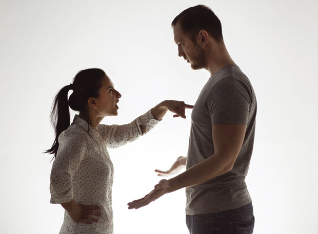 Мушкарци беже од звоцалица