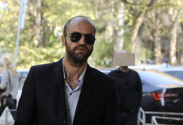 ОДЛОЖЕНО СУЂЕЊЕ КРЕАТОРУ: Костић се отровао храном, па није дошао на главни претрес