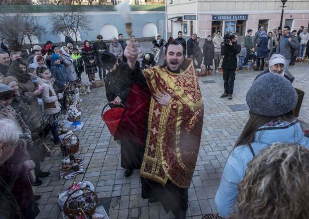 Украјинска црква прекинула еухаристичко општење са Цариградом