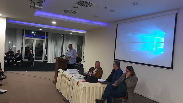 ПРОВОКАЦИЈЕ СЕ НАСТАВЉАЈУ: Србија да плати штету Црној Гори