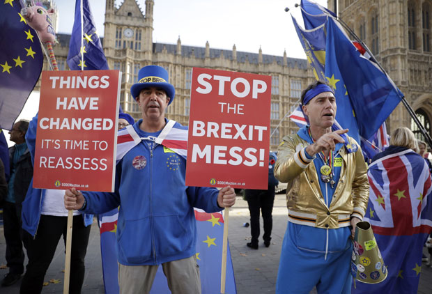 Споразум или хаотични Брегзит