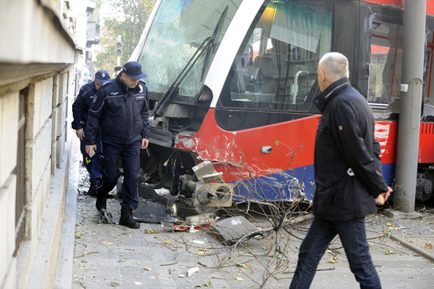 ИСПРАЋЕН СЛАВИША ТЕШИЋ: Зар је морао да се угаси живот таквом добрици и племенитом човеку