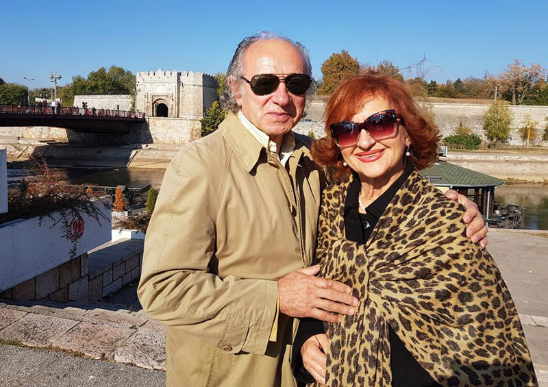 Немамо публику, него пријатеље