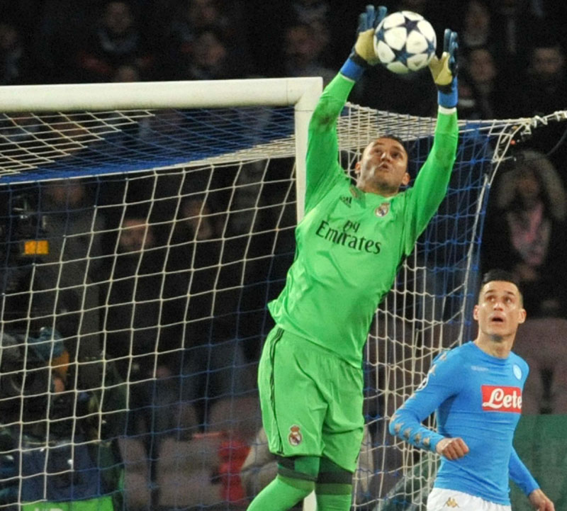 Јувентус би и Наваса уз Марсела