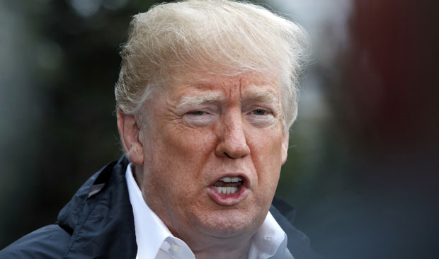 Трамп: Војници ће остати на граници с Мексиком колико буде било потребно