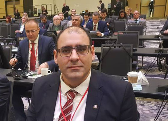 ШПИЈУНКА: Трага за књигом