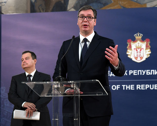 ВУЧИЋ О ДЕБАКЛУ ТЗВ. КОСОВА: Успех једне мале и пркосне земље; Дачић: Где је тих 116 земаља које су наводно признале њихову независност?!