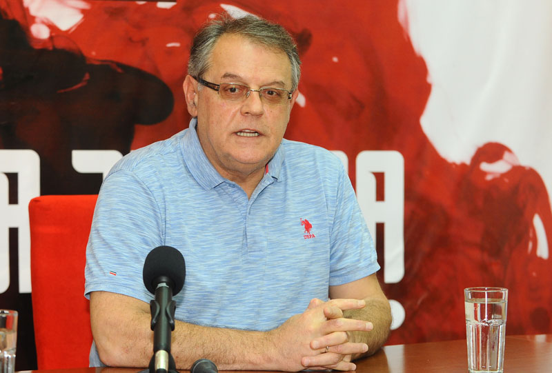 Човић: Нећемо да терамо навијаче да долазе