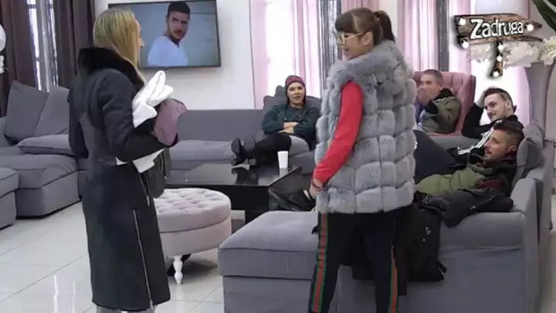 ЗАВИДИ ЈОЈ? Луна шокирана што Миљана сада има партнера, њен коментар све оставио без текста: Она има дечка, а ја немам! (ВИДЕО)