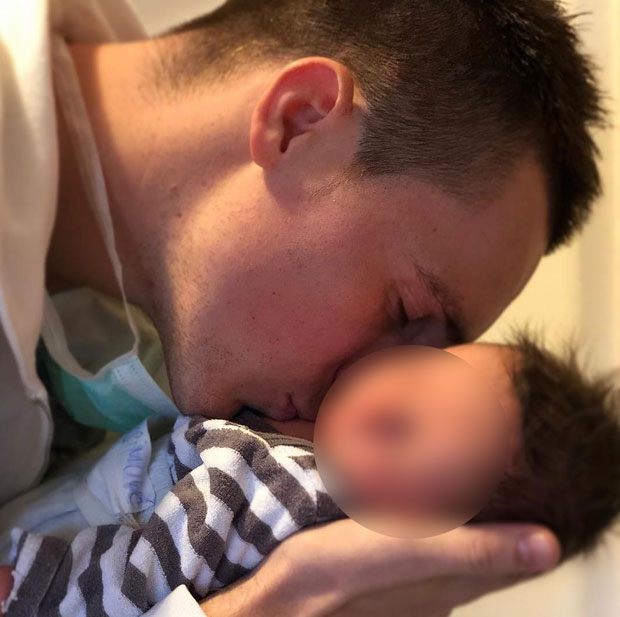 „НАШ АНЂЕО ФИЛИП“: Прва фотографија сина Иване Максимовић