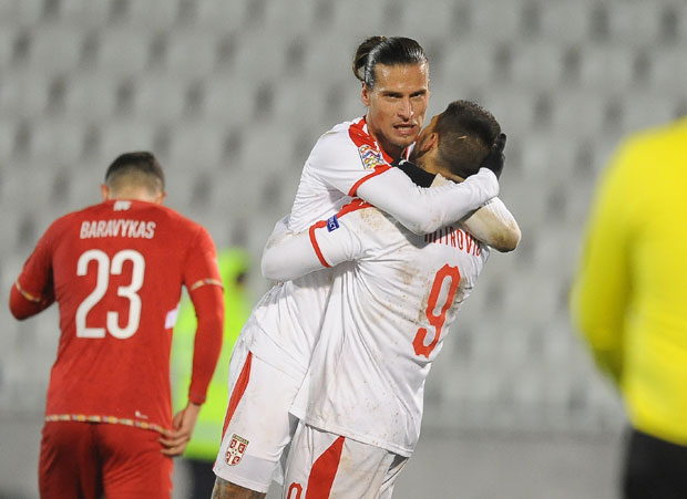 МИТРОВИЋ И ПРИЈОВИЋ МОРАЈУ ЗАЈЕДНО: Србија са тандемом убојитих центарфорова најавила да је могућ и тотални фудбал 