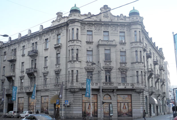 Бристол без грејања, станари се смрзавају