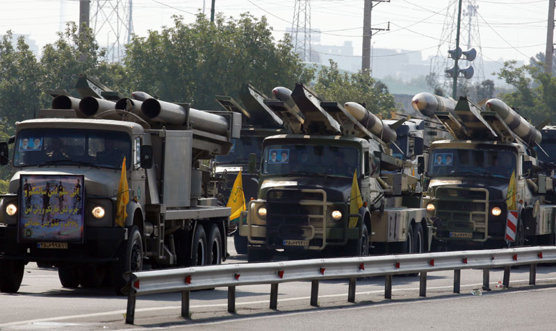 ИРАНСКА ГАРДА ЗАПРЕТИЛА: Америчке базе су нам у домету