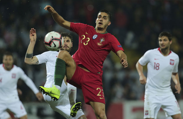 Севиља задржава Андреа Силву за 30 милиона, Милан љут