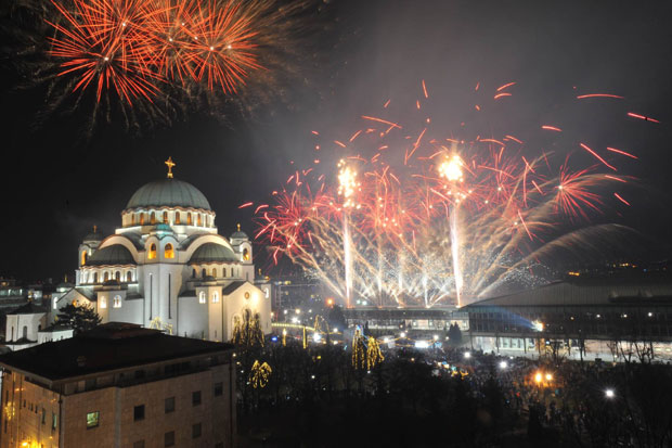 У СУРЕТ ДОЧЕКУ У ПРЕСТОНИЦИ: Никад луђа најлуђа ноћ