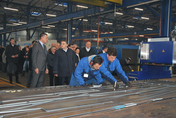 ОТВОРЕНА ФАБРИКА У СВИЛАЈНЦУ: Производи српских инжењера широм света


