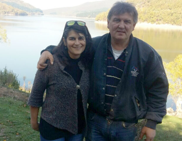 НОВА СРАМНА ХАПШЕЊА НА КОСОВУ: У Подујеву приведена мајка шесторо деце и мушкарац из Медвеђе