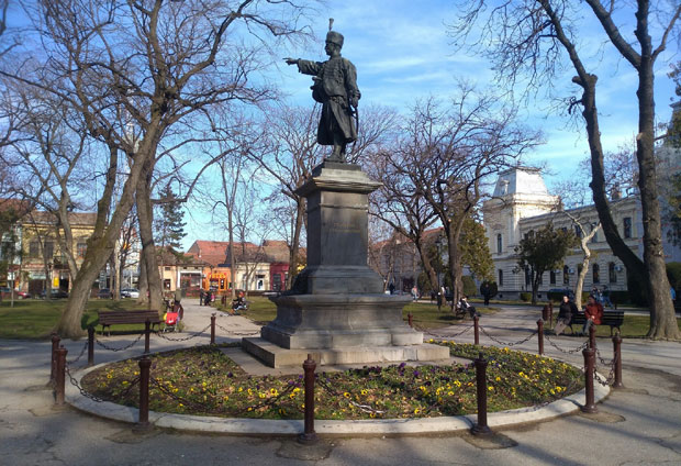 КАМПАЊА ПРОТИВ НАСИЉА НАД ЖЕНАМА: Споменик кнезу Милошу биће осветљен наранџасто 