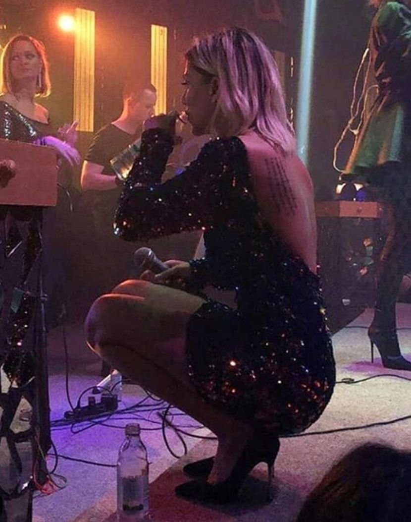 КИЈА ПОСЛЕДЊИ ПУТ НАСТУПИЛА СА МИНИСТАРКАМА: На њеном наступу била и бивша жена Анабелиног мужа (ВИДЕО)