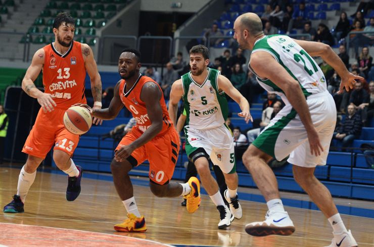 Пулен предводио Цедевиту до победе над Крком