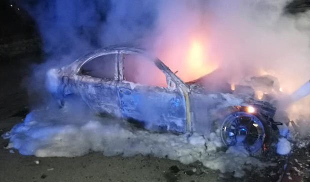 Полицајцима у Требињу аутомобили у пламену!