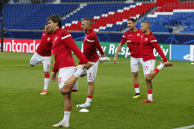 ЛАКО СВИРА ПЕНАЛЕ: Шпанац Мансано суди Звезди у Напуљу