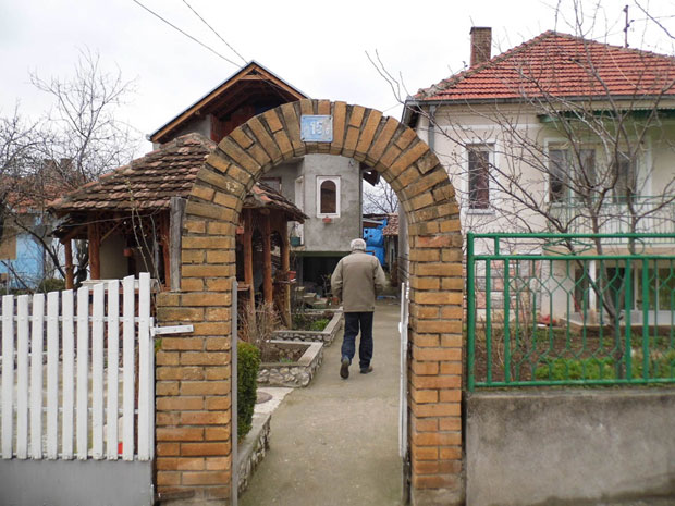 ПРАВОСНАЖНА ПРЕСУДА ЗА УБИСТВО У БЕЛОЈ ПАЛАНЦИ: Батинашима укупно 57 година