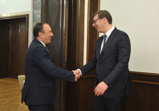 Вучић и Црнадак: Таксе које је увело Косово представљају јасно кршење ЦЕФТА и ССП споразума