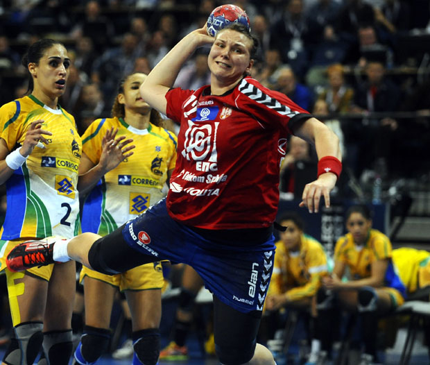 Драгана Цвијић за “Новости”: Вера води на прави пут