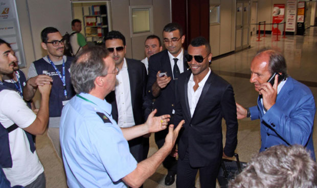 Ешли Кол вишак у ЛА Галаксију