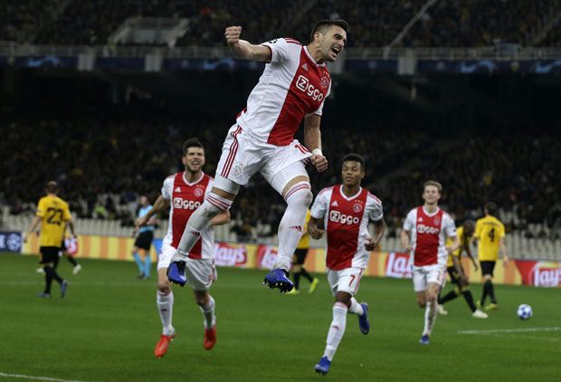 ЛШ: Тадић одвео Ајакс у осмину финала, туча и молотовљев коктел обележили утакмицу (ВИДЕО)