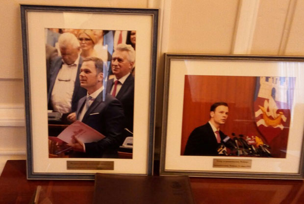 Шпијунка: Урамљени мандати Синише Малог 