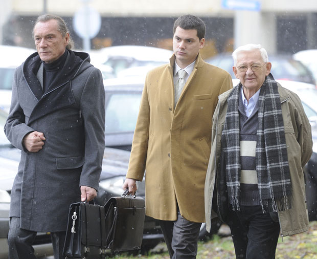 САСЛУШАНИ КУСОВАЦ И СРПСКИ КОЛЕКЦИОНАРИ: Тужба због фалсификата?