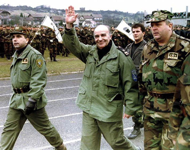 СУЂЕЊЕ ЗА ЗЛОЧИНЕ НАД СРБИМА: Алија одликовао Ел муџахедин!