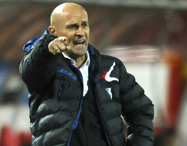 ЗА 18 ГОДИНА - 36 СТРУЧЊАКА: Војводина неславан рекордер по сменама тренера