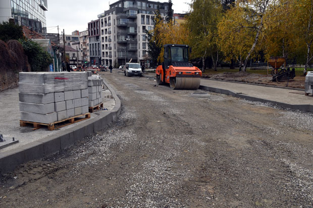 Обнова улице код храма: Рок пробијен, крај у фебруару