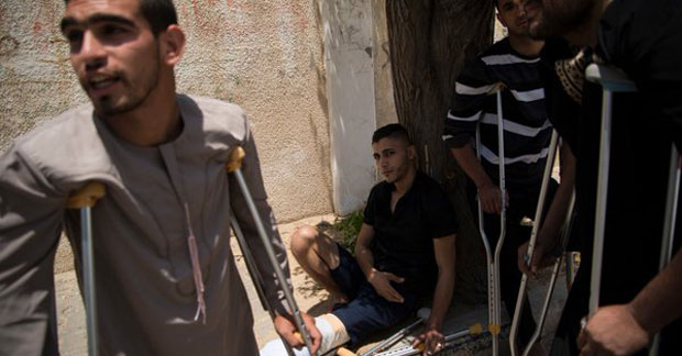 ЛЕКАРИ БЕЗ ГРАНИЦА: Болнице у Гази препуне рањених у пограничном насиљу