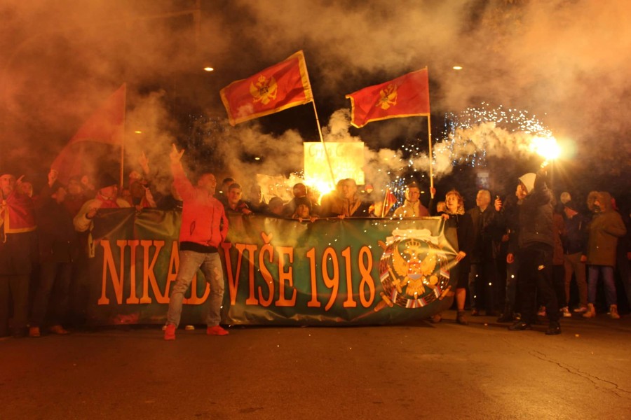 ПРОТЕСТ НИКАД ВИШЕ 1918.: „Дукљани” Подгоричку скупштину назвали “срамном издајом Црне Горе” (ВИДЕО)