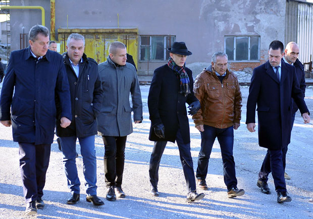 Министар заштите животне средине у краљевачком „Магнохрому“