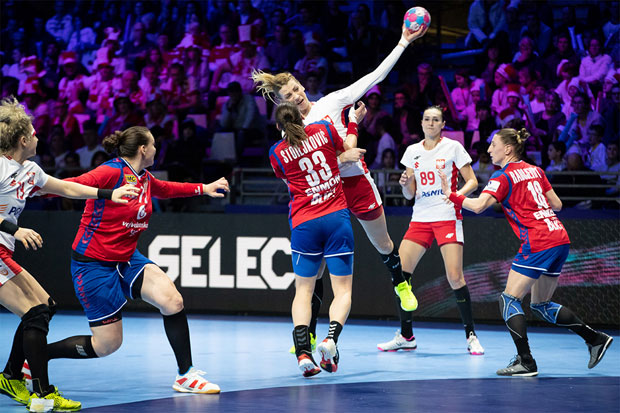 РУКОМЕТАШИЦЕ ЗАДОВОЉНЕ: Играмо брже него раније