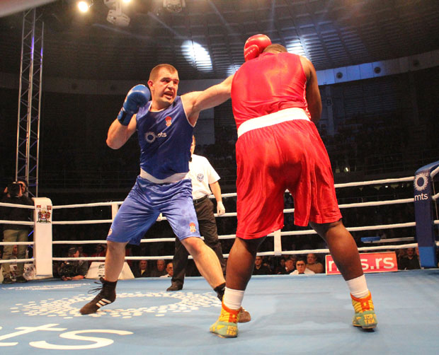 Бабић у друштву легенди