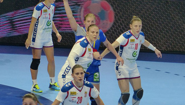 ШОК У САМОЈ ЗАВРШНИЦИ: Рукометашице Србије у последњим секундама испустиле реми против Шведске