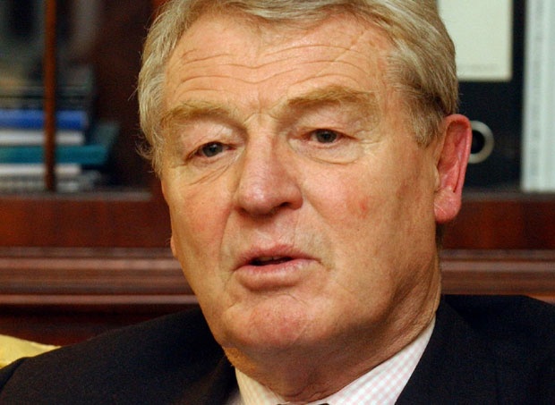 ПРЕМИНУО ПЕДИ ЕШДАУН: Човек који је сменио највећи број званичника у РС; Милошевић тврдио да је тесно сарађивао са ОВК